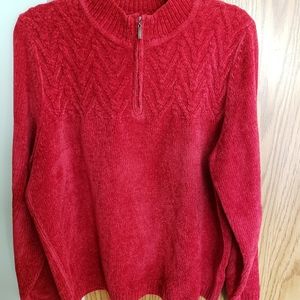 Beautiful red chenille Alfred Dunner 1/4 zip top